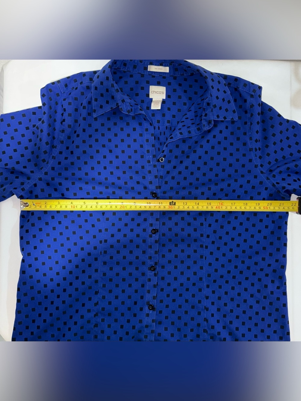 Chico’s Sz 2 Blue Black Geometric Square Print Button Down Shirt Blouse L/12 - Picture 6 of 6